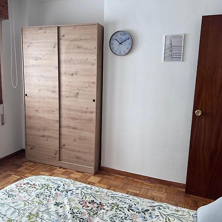 Acogedor Apartamento Con Vistas A La Catedral Y Parking Oviedo Exteriör bild