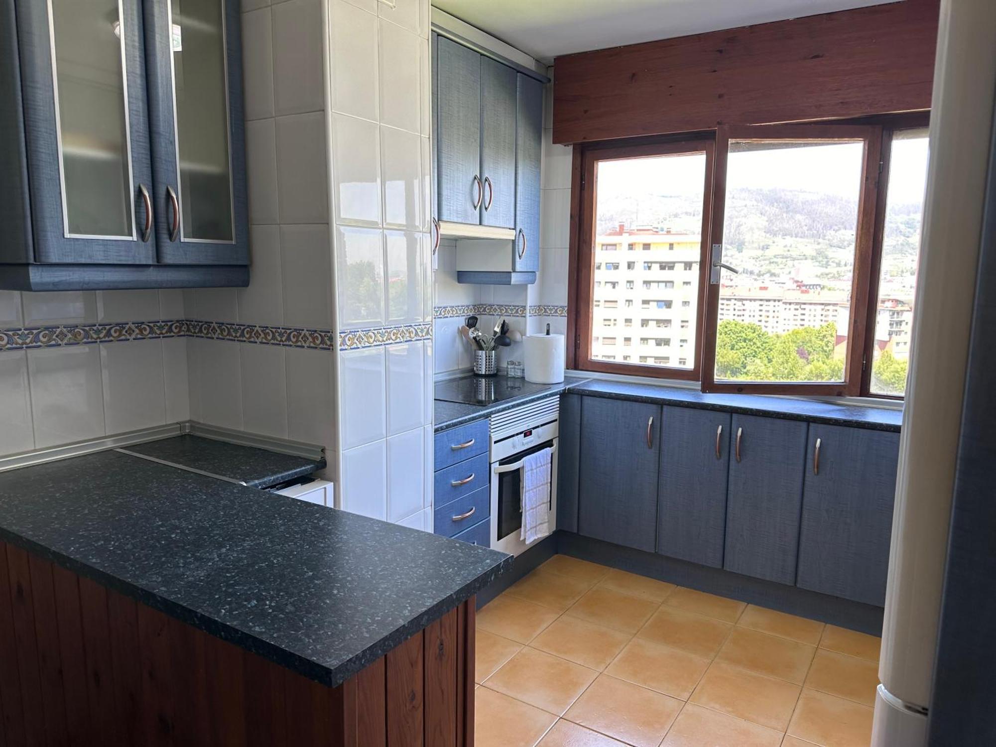 Acogedor Apartamento Con Vistas A La Catedral Y Parking Oviedo Exteriör bild