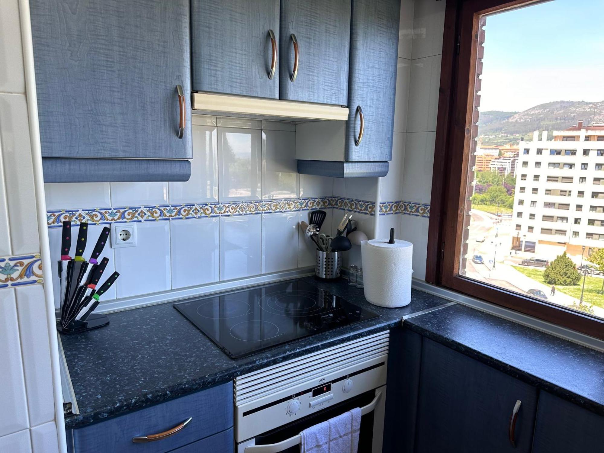 Acogedor Apartamento Con Vistas A La Catedral Y Parking Oviedo Exteriör bild